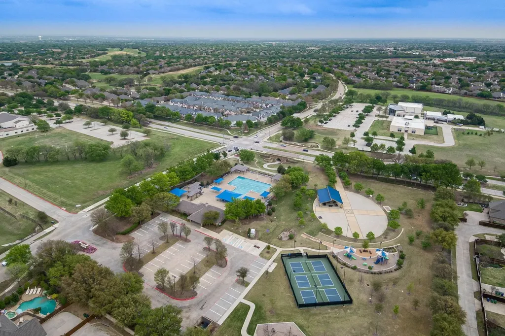 1301 Silverlake Road Mckinney TX 75072
