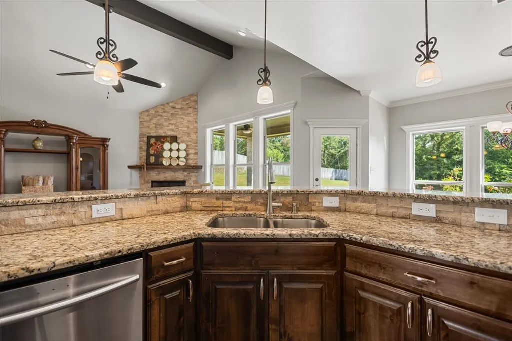 19623 Dove Ridge Drive Lindale TX 75771