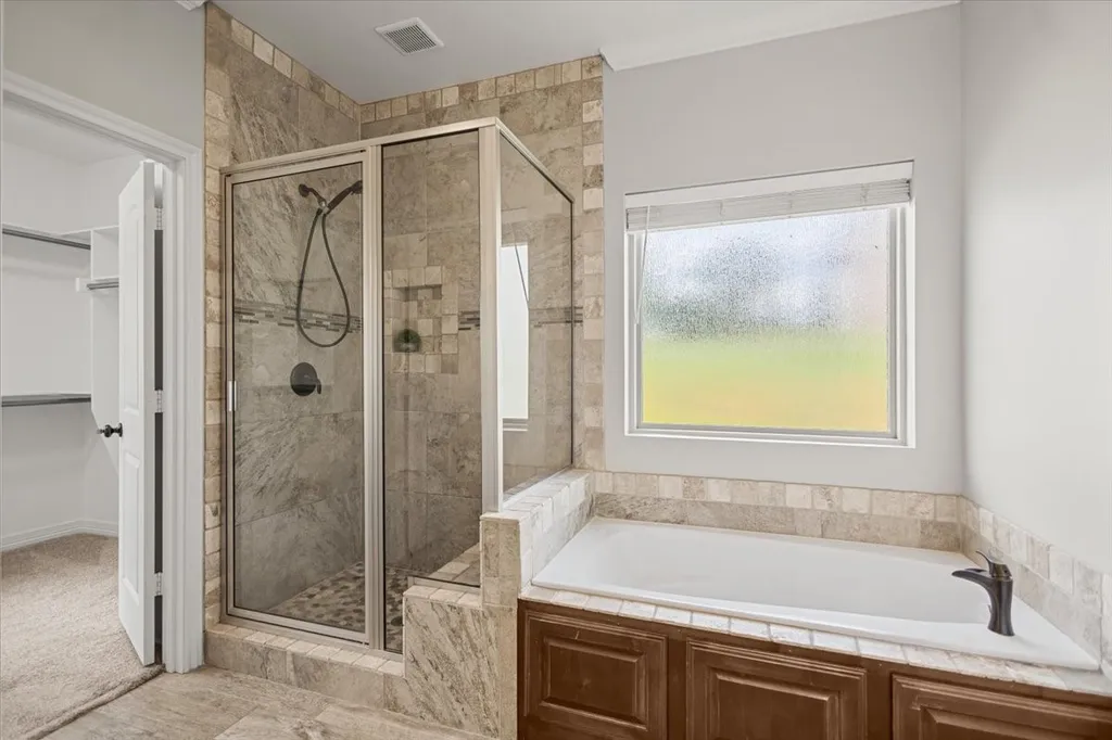 19623 Dove Ridge Drive Lindale TX 75771