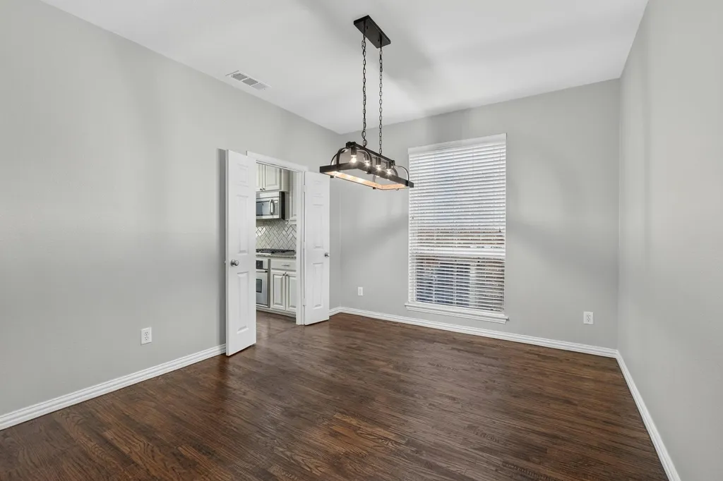 8417 Bayberry Avenue Lantana TX 76226