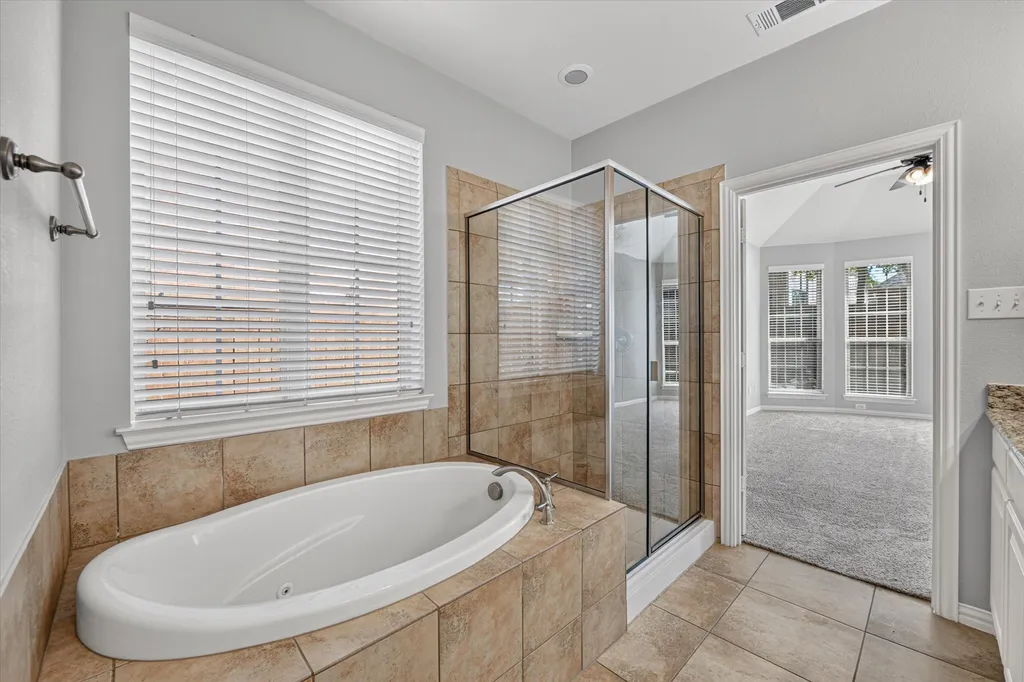 8417 Bayberry Avenue Lantana TX 76226