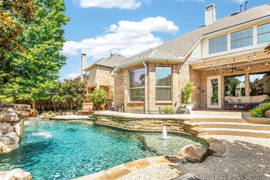 927 Mckamy Drive Allen TX 75013