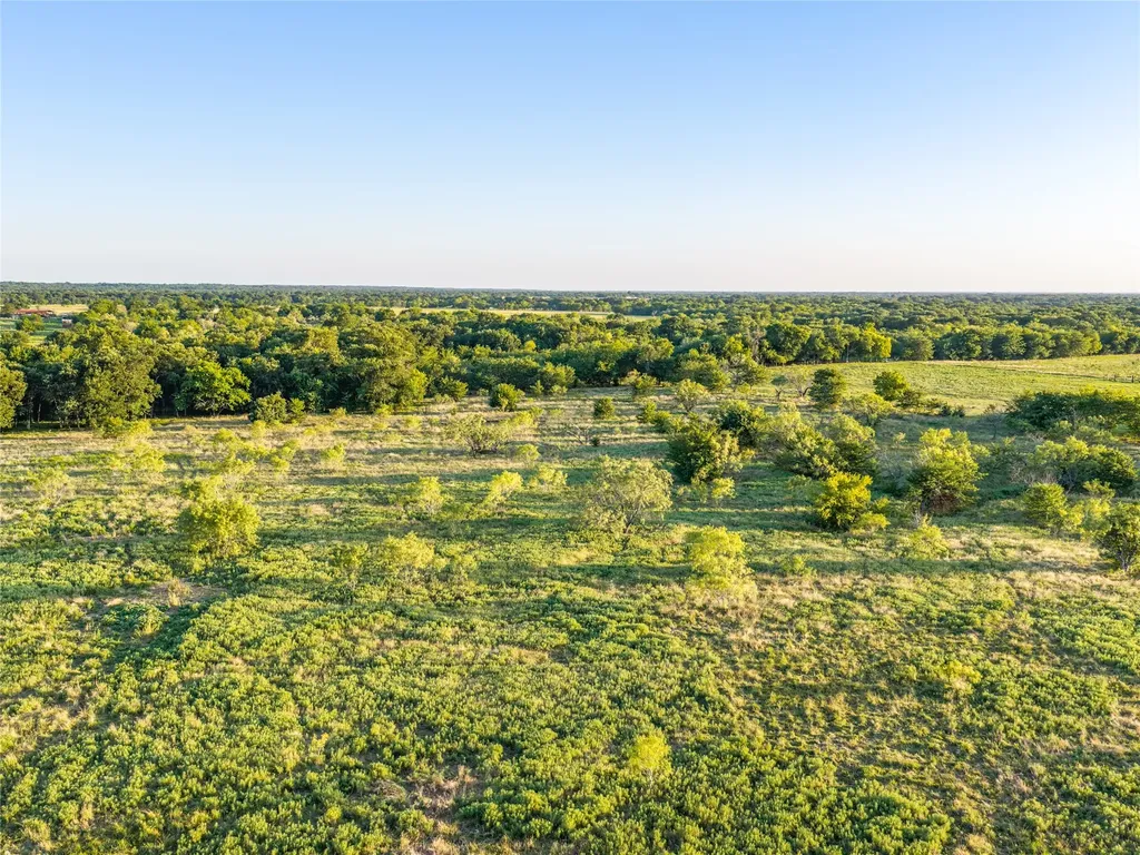 5715 Interstate 30 Campbell TX 75422