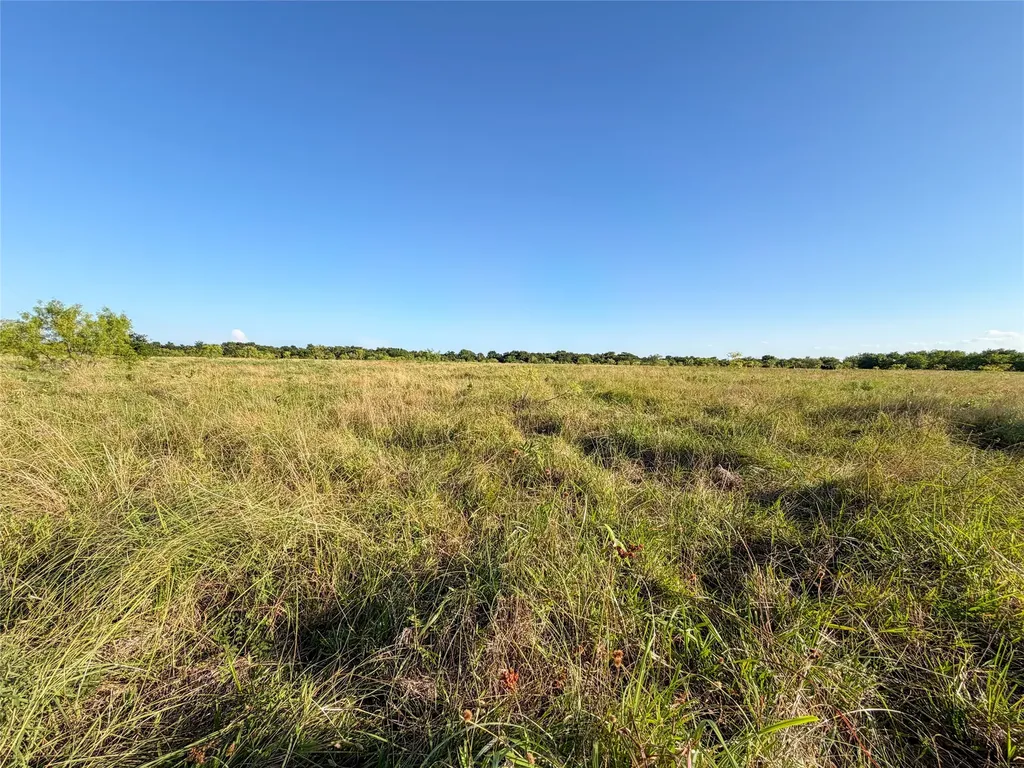 5715 Interstate 30 Campbell TX 75422