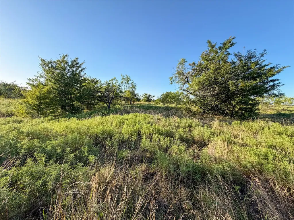 5715 Interstate 30 Campbell TX 75422