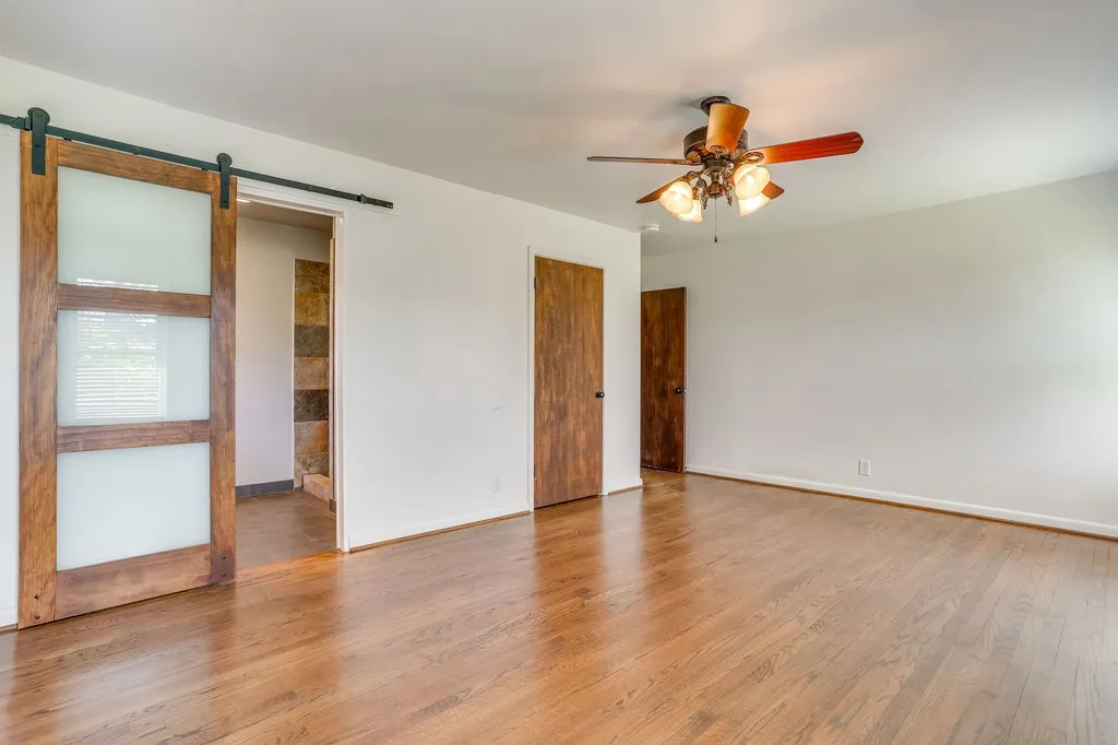 1839 Shelmire Drive Dallas TX 75224