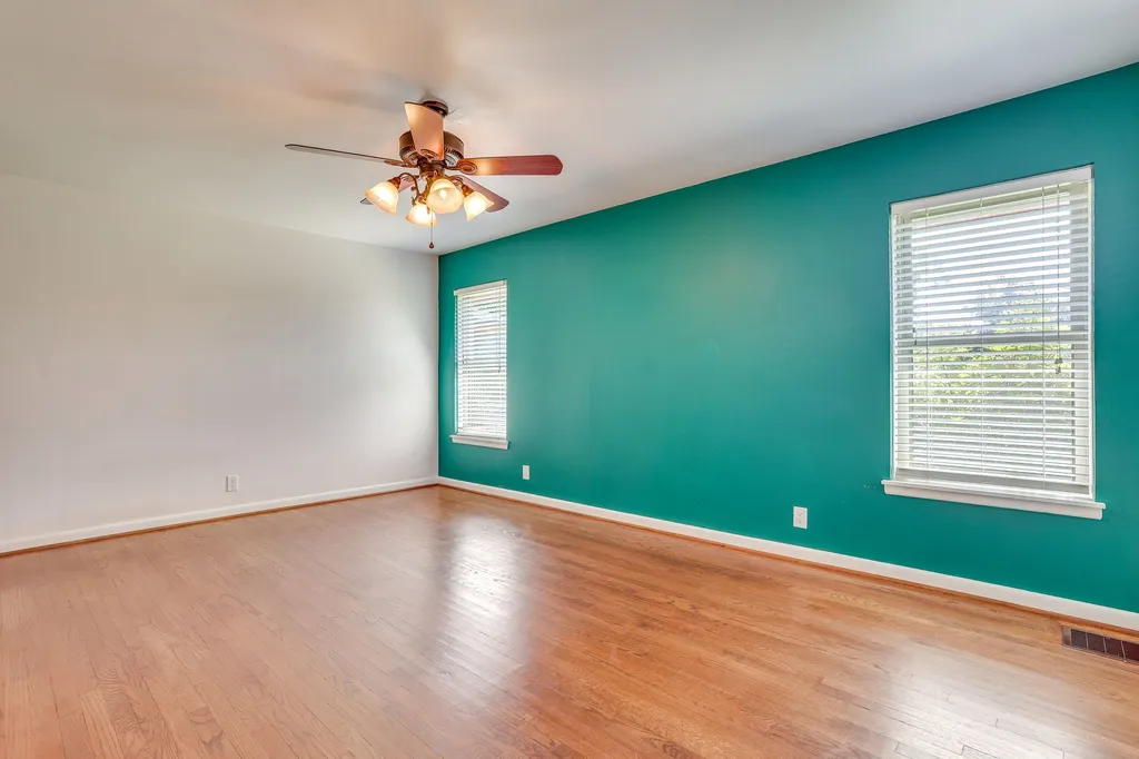 1839 Shelmire Drive Dallas TX 75224