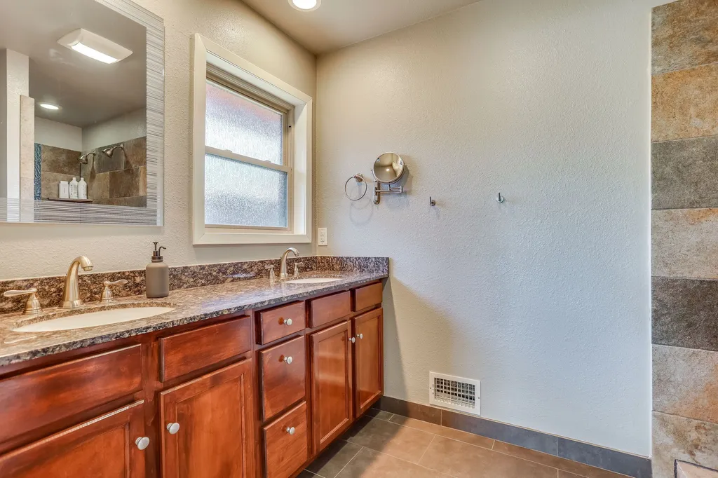1839 Shelmire Drive Dallas TX 75224