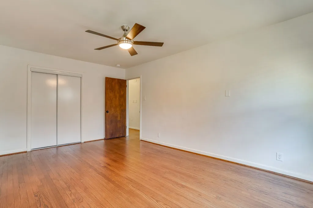 1839 Shelmire Drive Dallas TX 75224