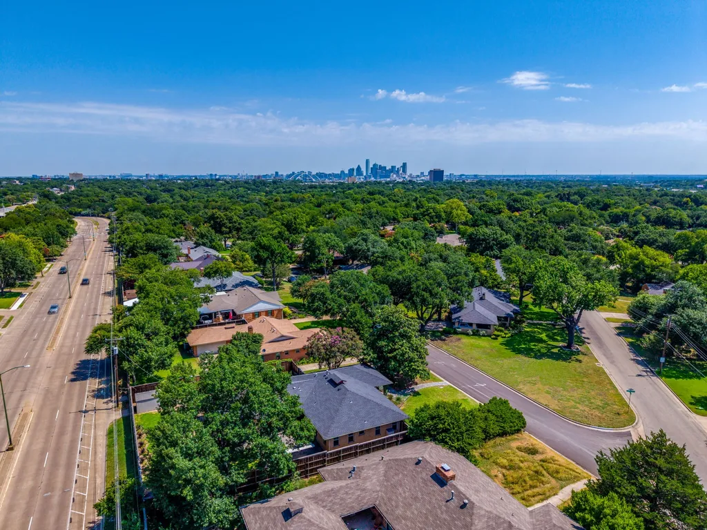 1839 Shelmire Drive Dallas TX 75224