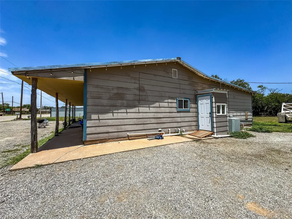707 S Avenue E Haskell TX 79521
