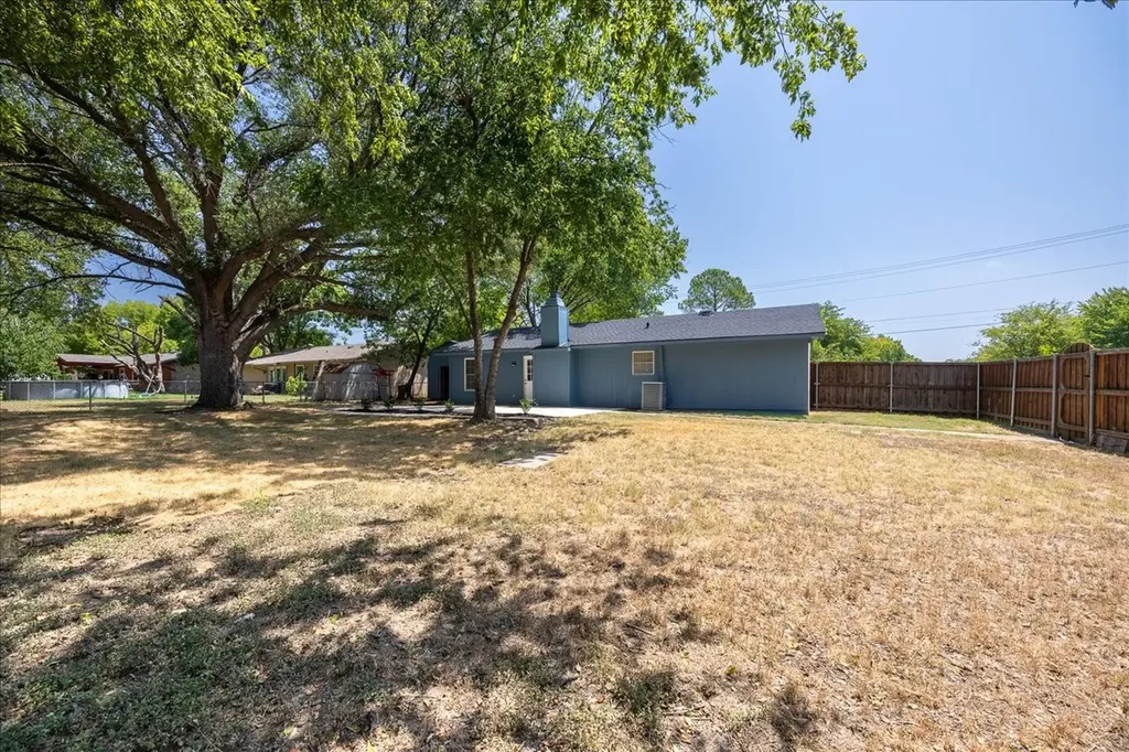 301 Bellaire Drive Denton TX 76209