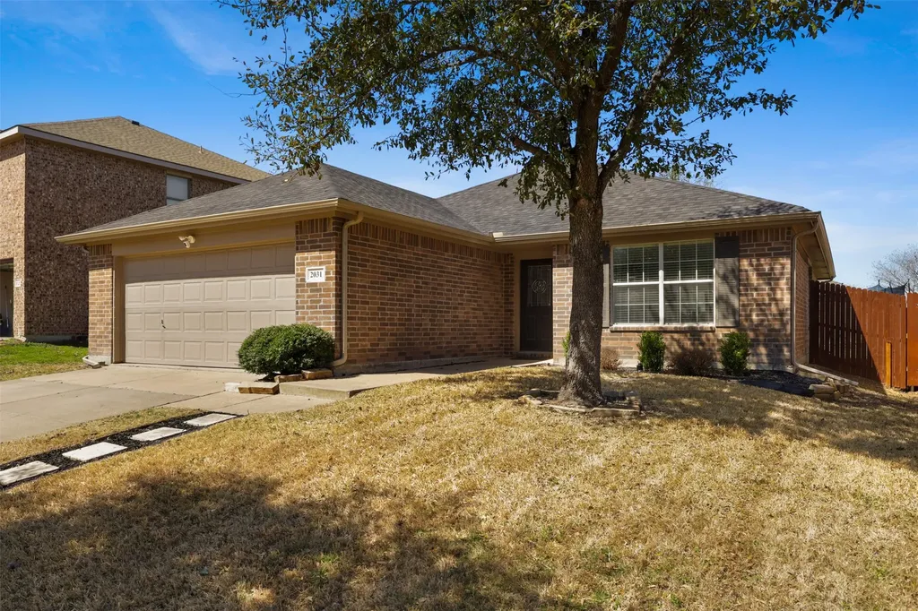 2031 Lake Trail Drive Heartland TX 75126