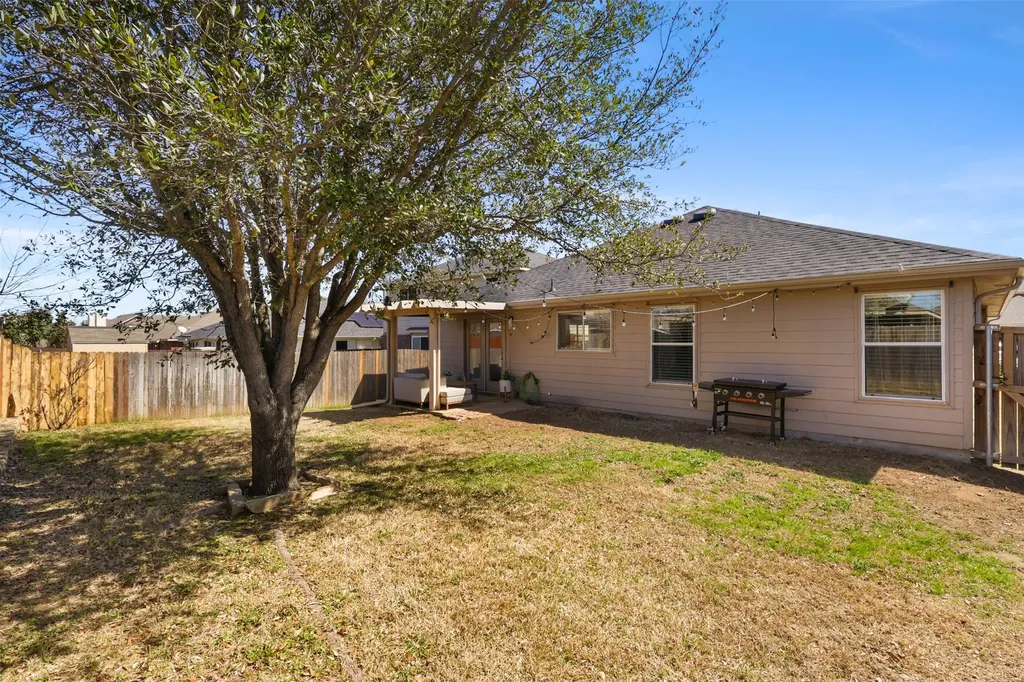 2031 Lake Trail Drive Heartland TX 75126