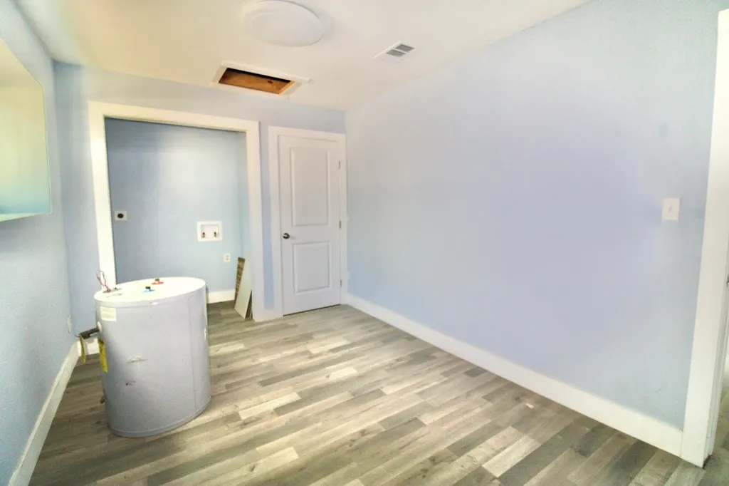 1206 S Edgefield Avenue Dallas TX 75208