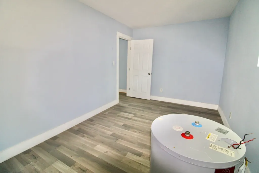 1206 S Edgefield Avenue Dallas TX 75208