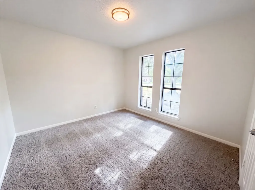 127 Jason Drive Red Oak TX 75154