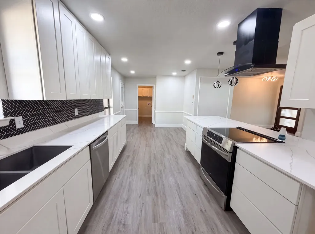 127 Jason Drive Red Oak TX 75154
