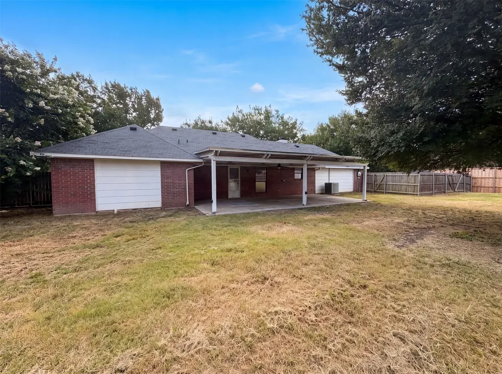 127 Jason Drive Red Oak TX 75154