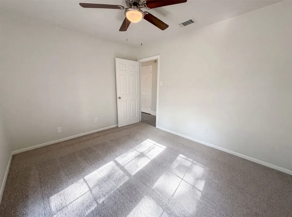 127 Jason Drive Red Oak TX 75154