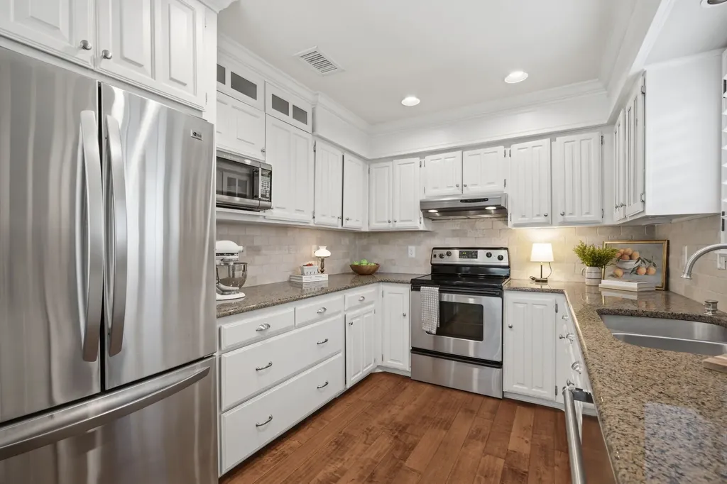 258 Creekside Lane Coppell TX 75019