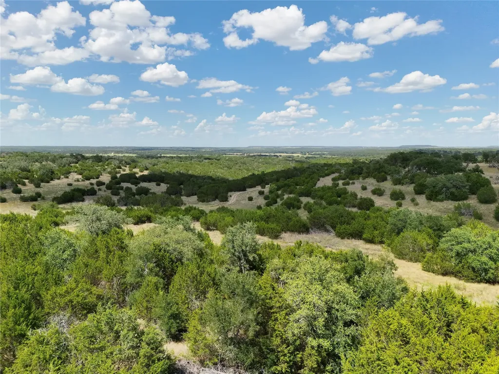 895 Pr 202 150a Hamilton TX 76531