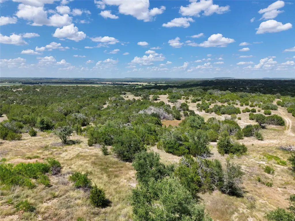 895 Pr 202 150a Hamilton TX 76531