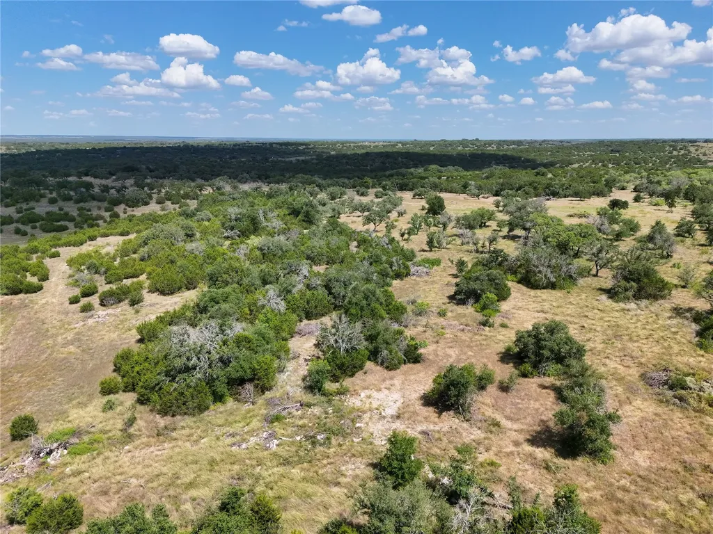 895 Pr 202 150a Hamilton TX 76531
