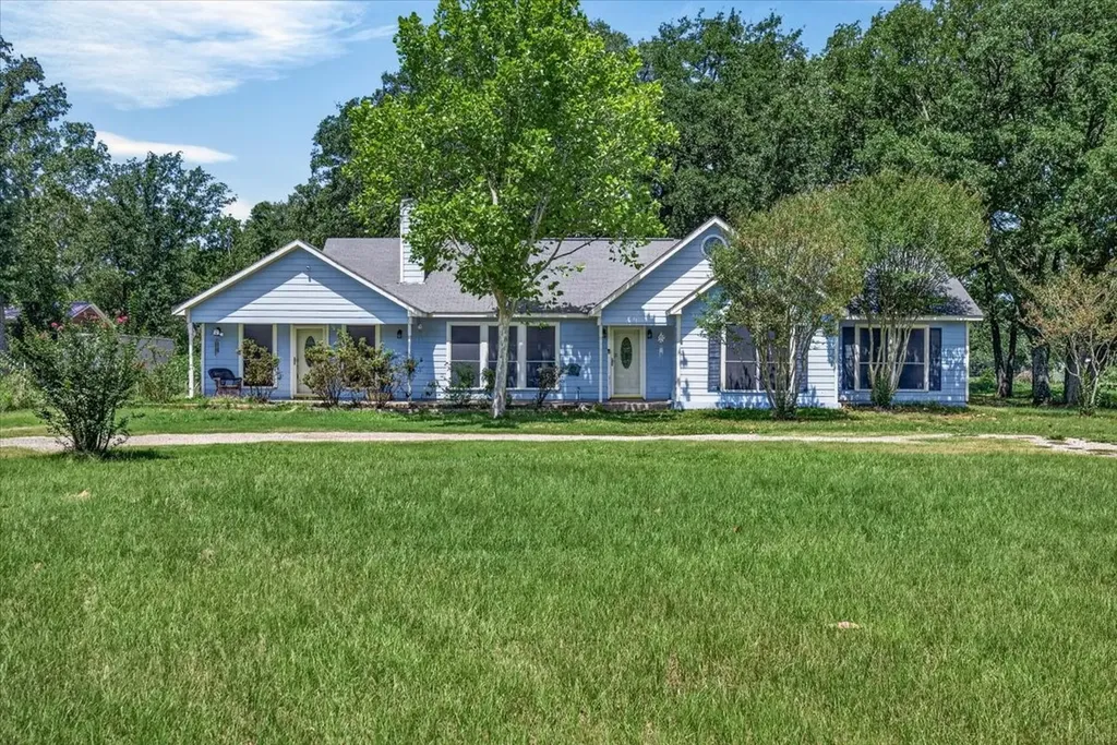 12281 County Road 2149 Kemp TX 75143