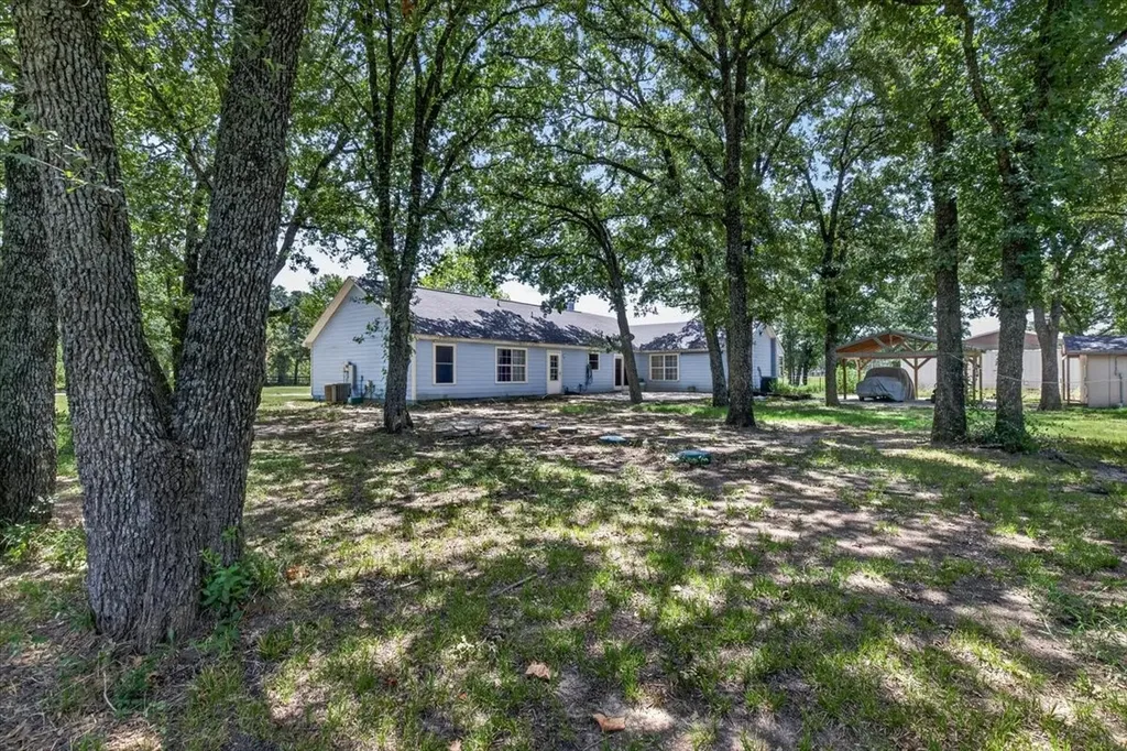 12281 County Road 2149 Kemp TX 75143