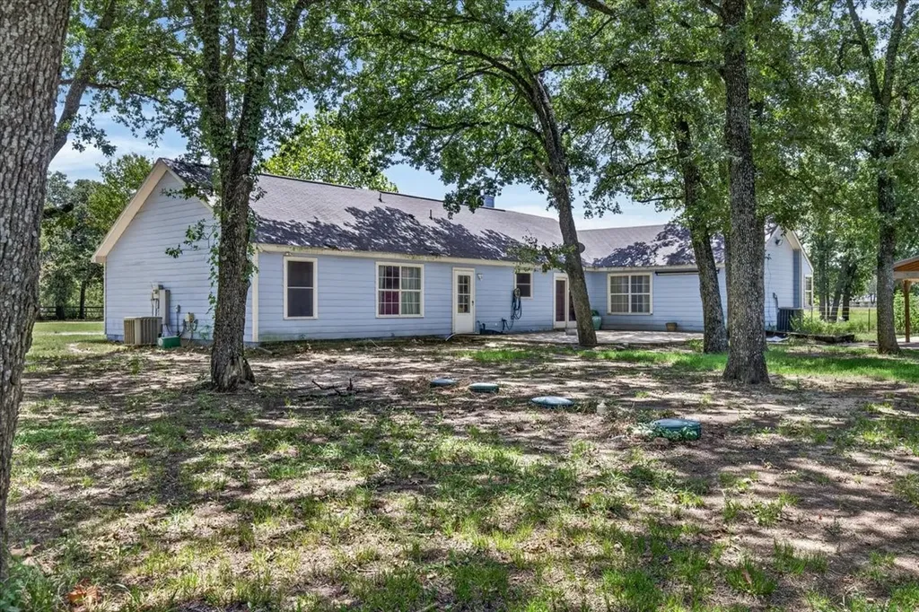 12281 County Road 2149 Kemp TX 75143