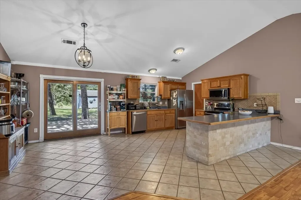 12281 County Road 2149 Kemp TX 75143