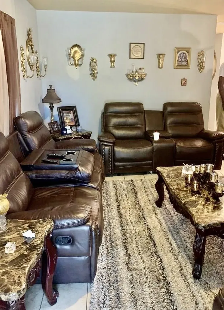 5004 Chapman Street Fort Worth TX 76105