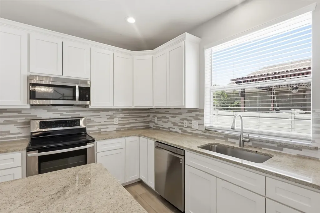 9520 Cape Cod Boulevard Providence Village TX 76227