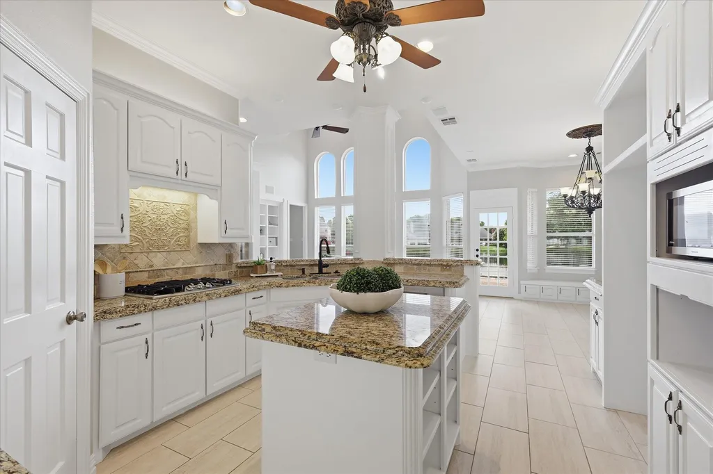 905 Brazos Drive Southlake TX 76092