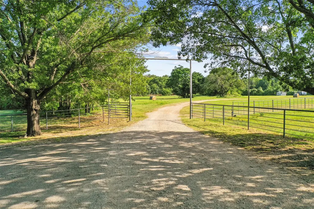 3030 Wager Road Flower Mound TX 75028