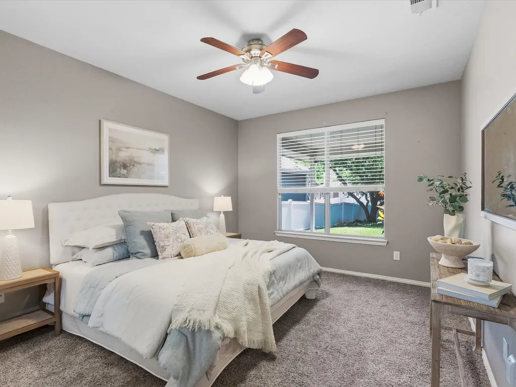 1020 Grey Fox Drive Savannah TX 76227