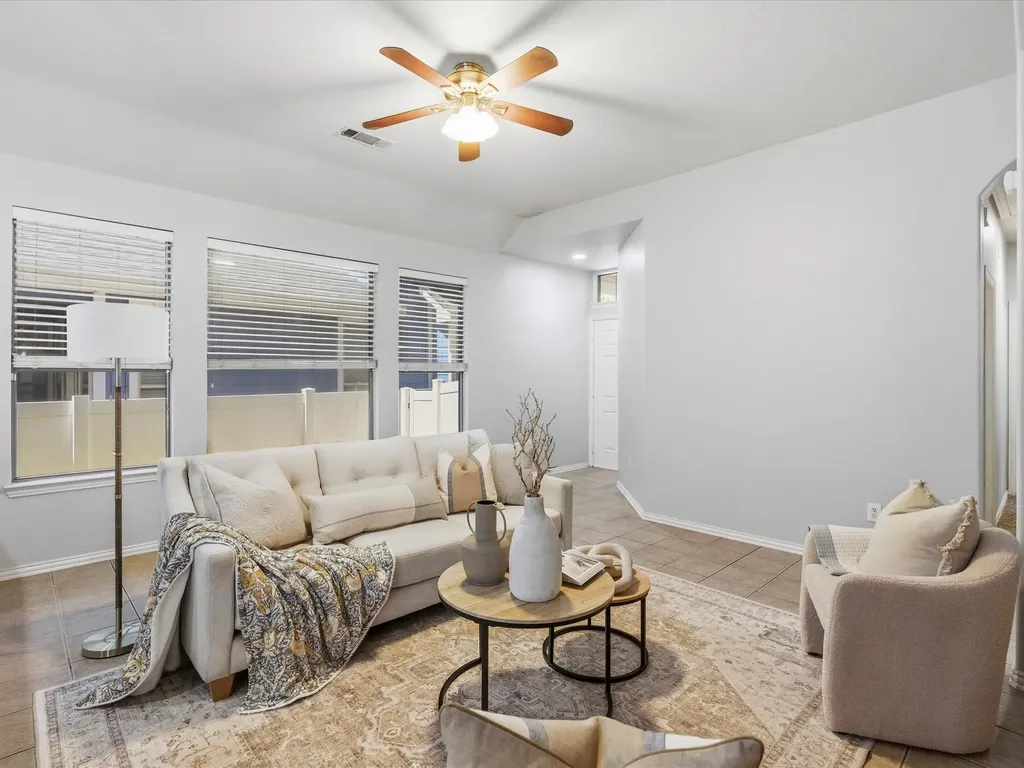 1020 Grey Fox Drive Savannah TX 76227