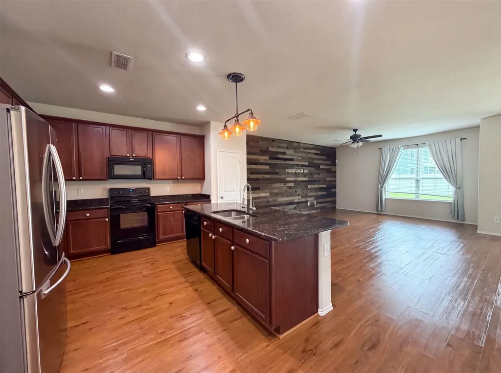 9165 Blackstone Drive Providence Village TX 76227