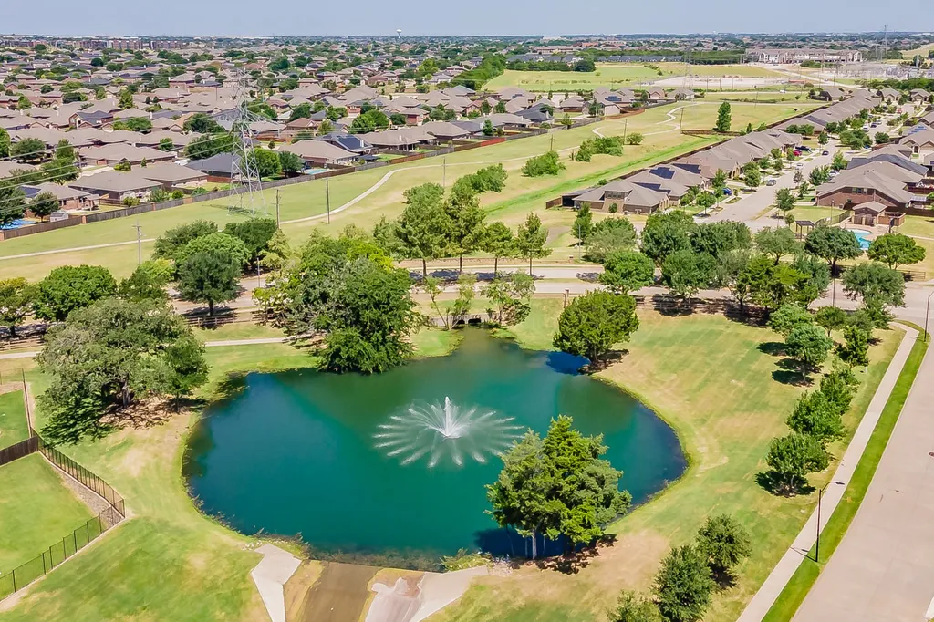 600 Beeman Drive Arlington TX 76002