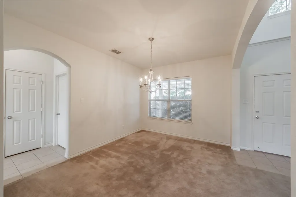 600 Beeman Drive Arlington TX 76002
