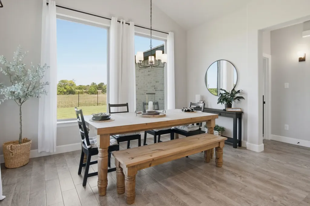 605 Eagle Bend Lane Burleson TX 76028