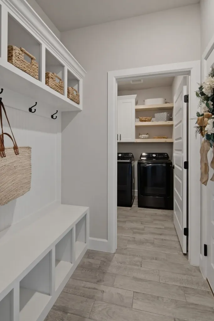 605 Eagle Bend Lane Burleson TX 76028