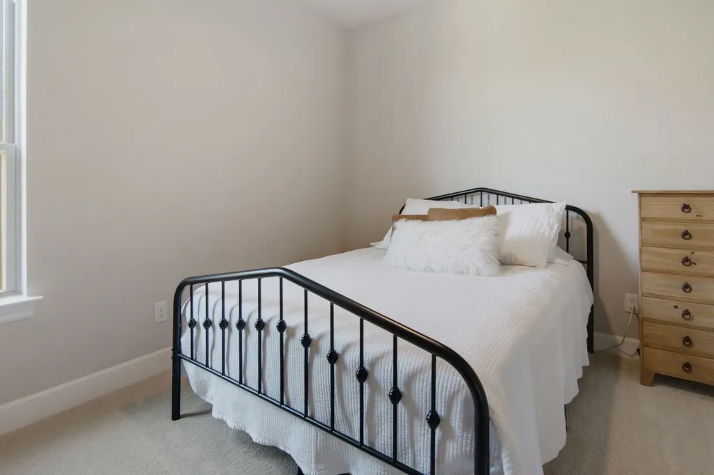 605 Eagle Bend Lane Burleson TX 76028