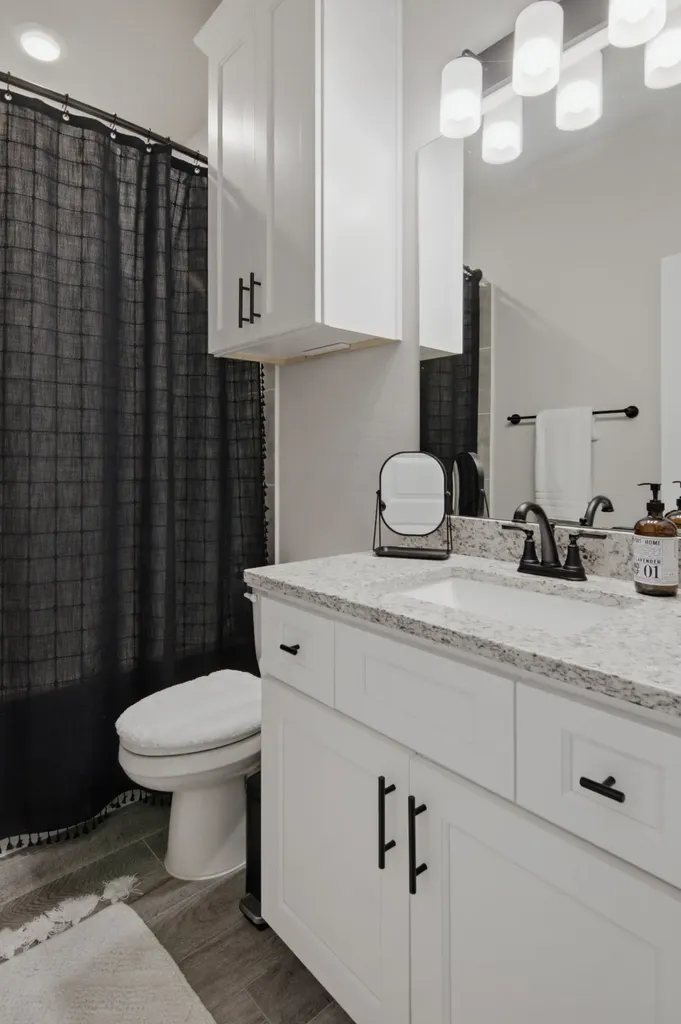 605 Eagle Bend Lane Burleson TX 76028