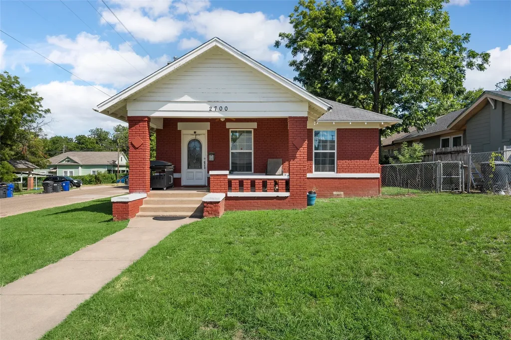 2700 Cole Avenue Waco TX 76707