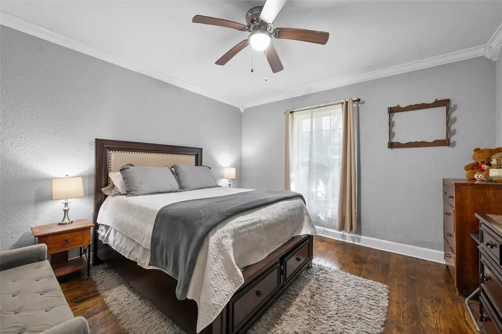 2700 Cole Avenue Waco TX 76707