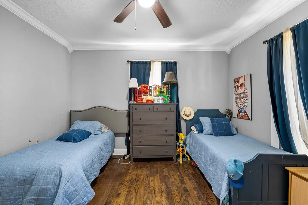 2700 Cole Avenue Waco TX 76707