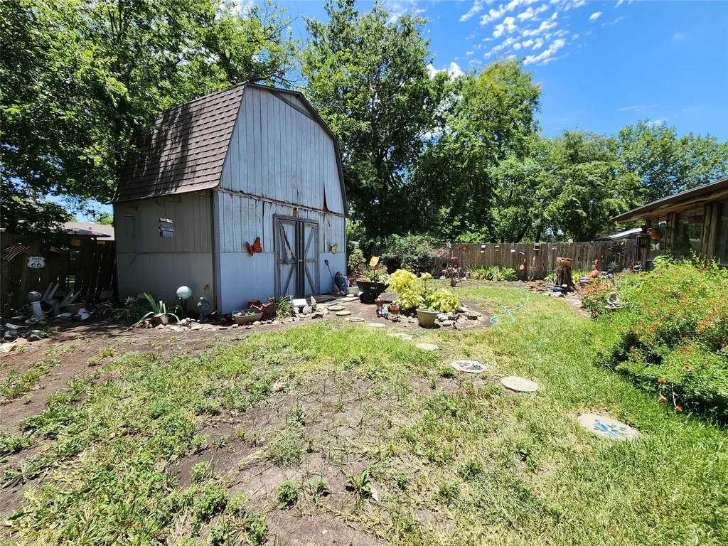 1308 Marlee Lane Arlington TX 76014