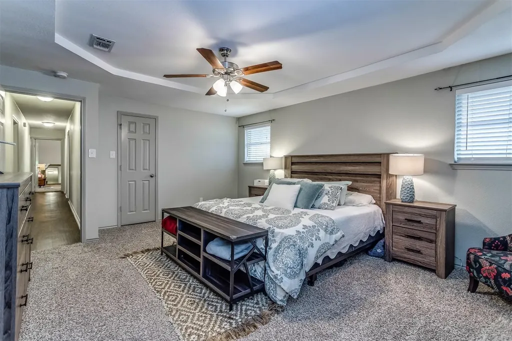 2123 Valleydale Drive Arlington TX 76013